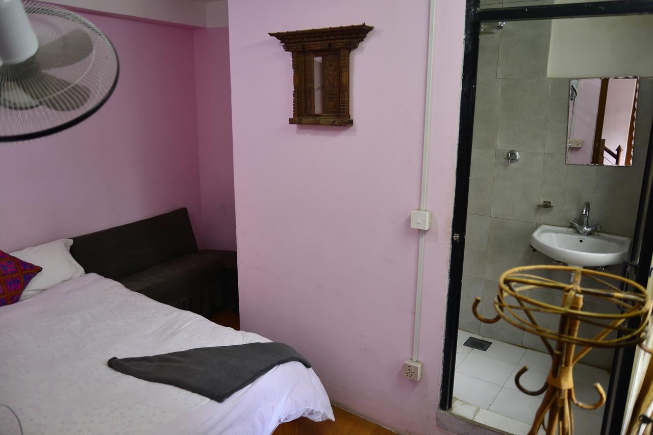 Friend'S Guest House Μπακταπούρ Εξωτερικό φωτογραφία